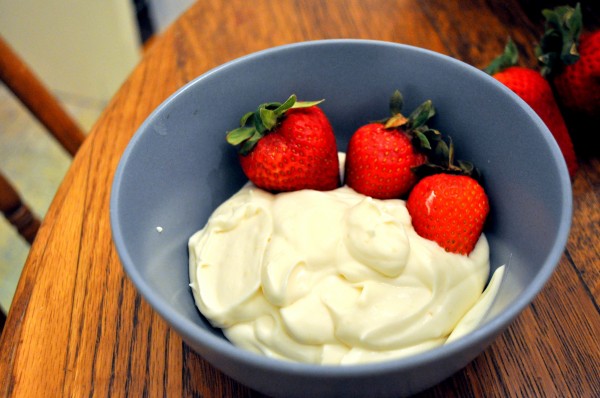 Strawberries with Quince Cream